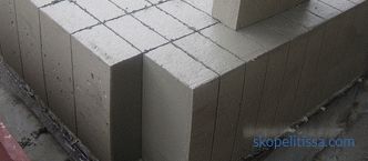 Кои блокове от пяна са по-добри за изграждане на стени на къщата, кои да изберат за двуетажна къща