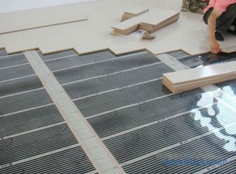 Как да си направим подово отопление в дървена къща: опции за устройството и инсталацията