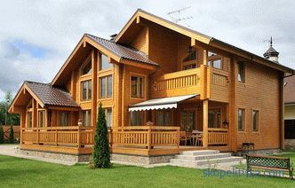 Къщи от залепен дървен материал 