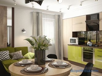 Кухненски дизайн с трапезария и хол в частна къща: снимка на идеи за планиране