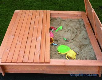 Всичко за детските пясъчници с покрив и тяхното изграждане на терен